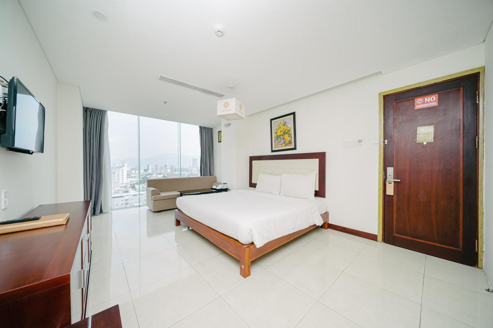 Gemma Hotel & Apartment Near Dragon Bridge Дананг Екстер'єр фото